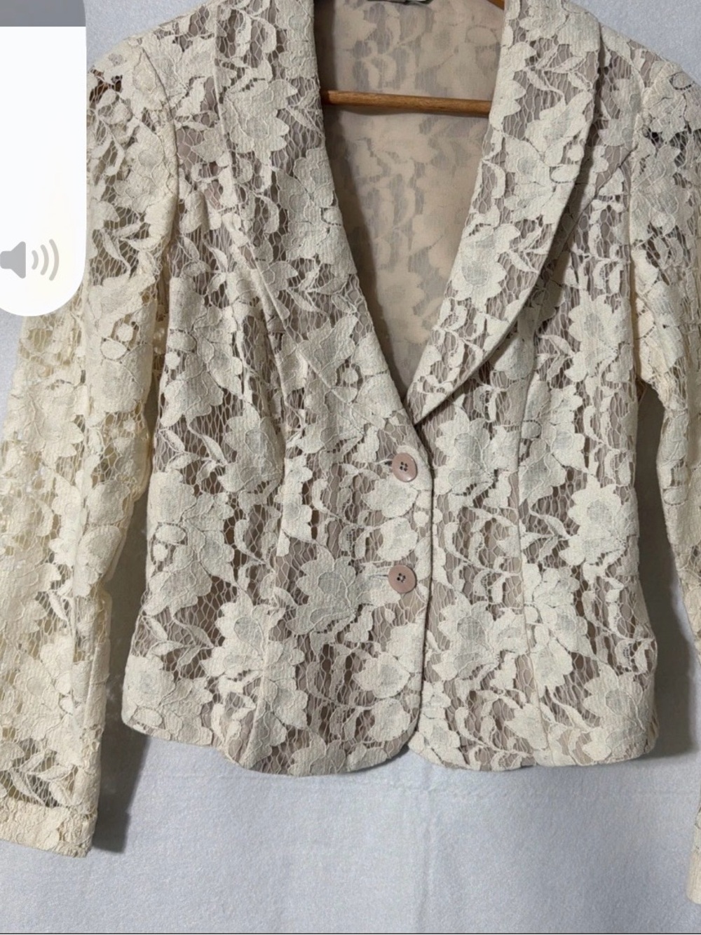 CAbi Cream Floral Lace Blazer Jacket Sz 2 victorian coquette